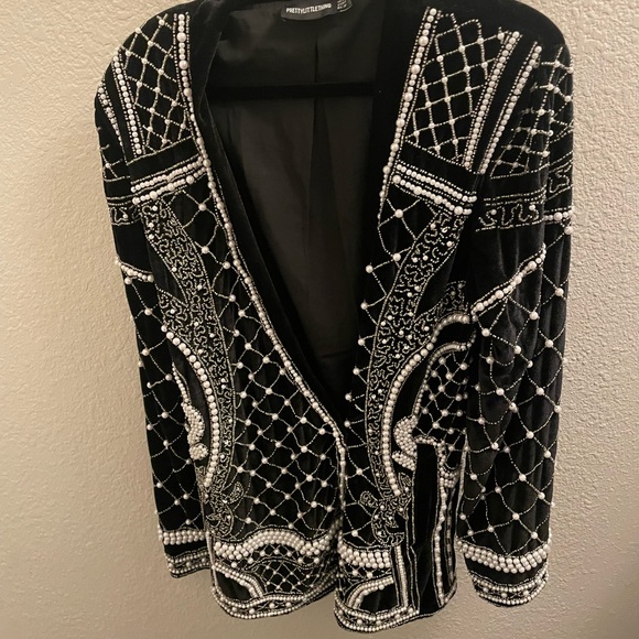 Pretty Little Thing Velvet Embellished Jacket - Picture 6 of 9